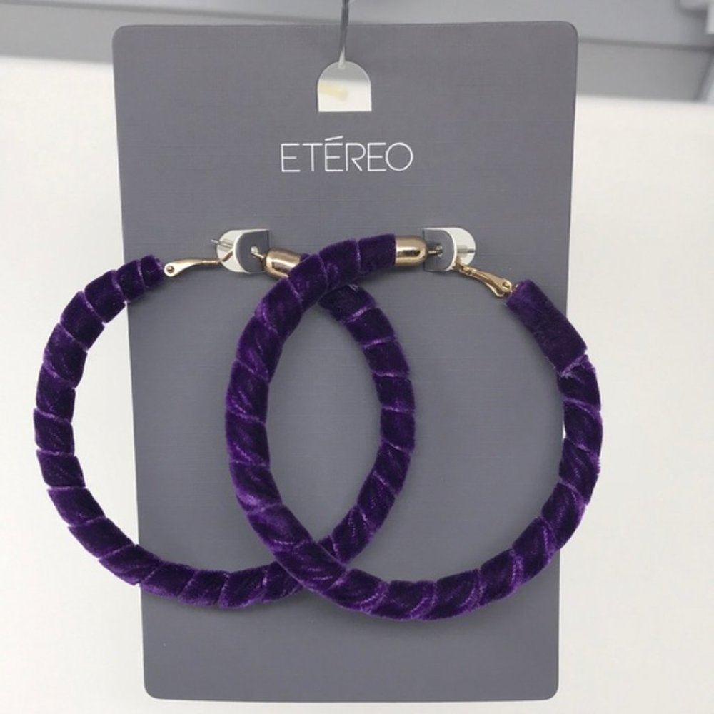 Etereo Velvet Hoop Earrings